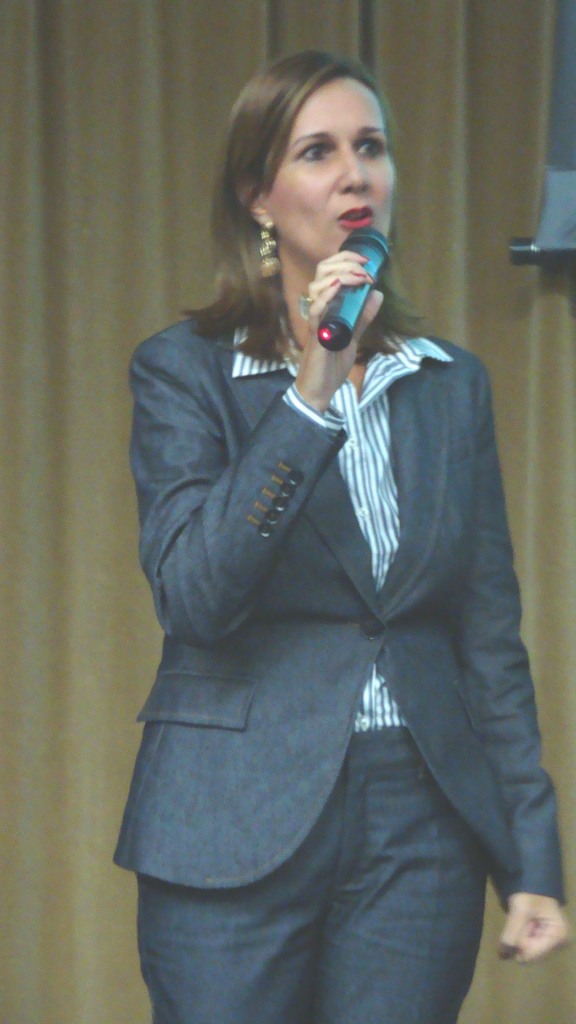 Cristina Pimentel, consultora em etiqueta e comportamento social